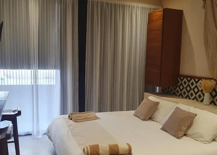 Solemn Villasenor Aparthotel